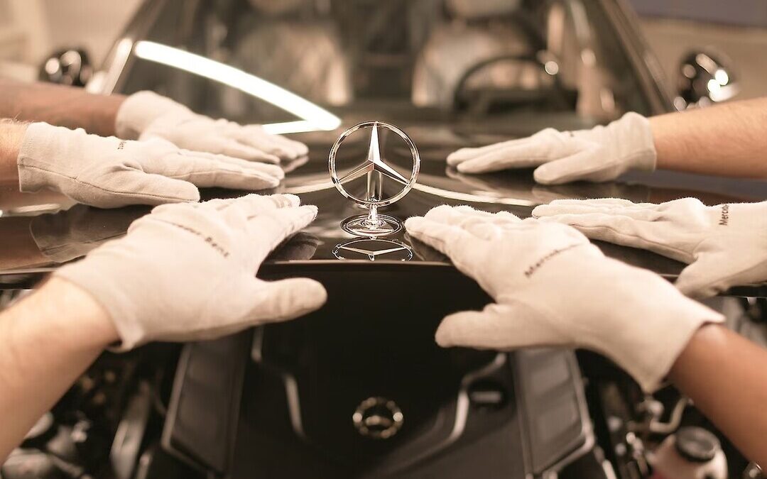 Mercedes-Benz Drives Sustainability Strategy with Focus on Six ESG Principles